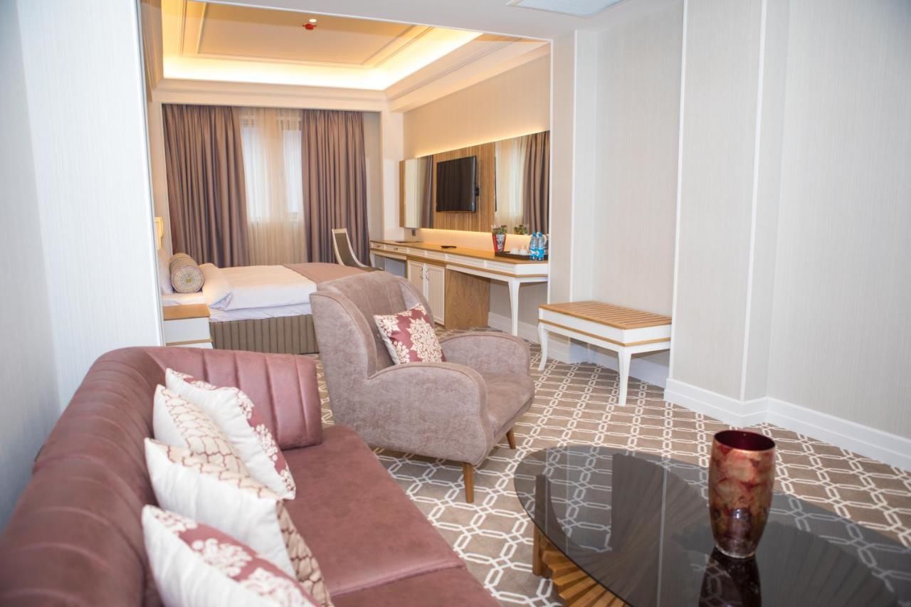 Отель Theatrum Hotel Baku Баку-24