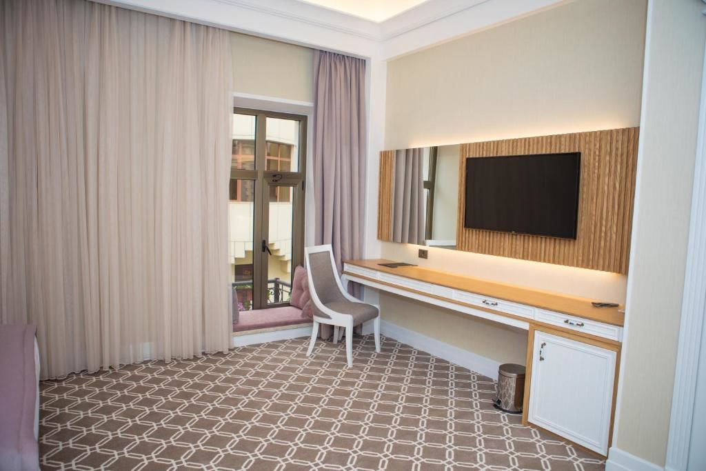 Отель Theatrum Hotel Baku Баку